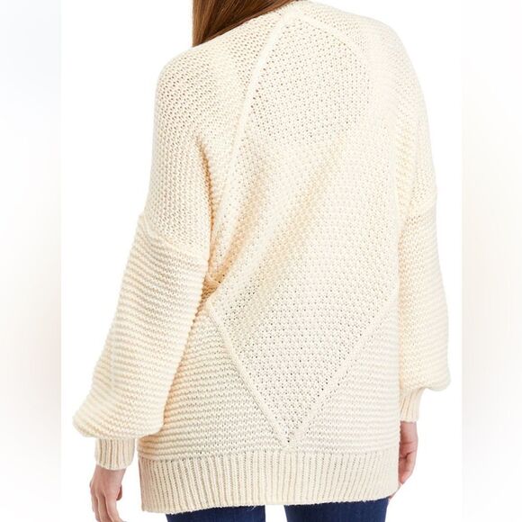 Wonderly Cable Knit Cardigan Sweater - Picture 4 of 10